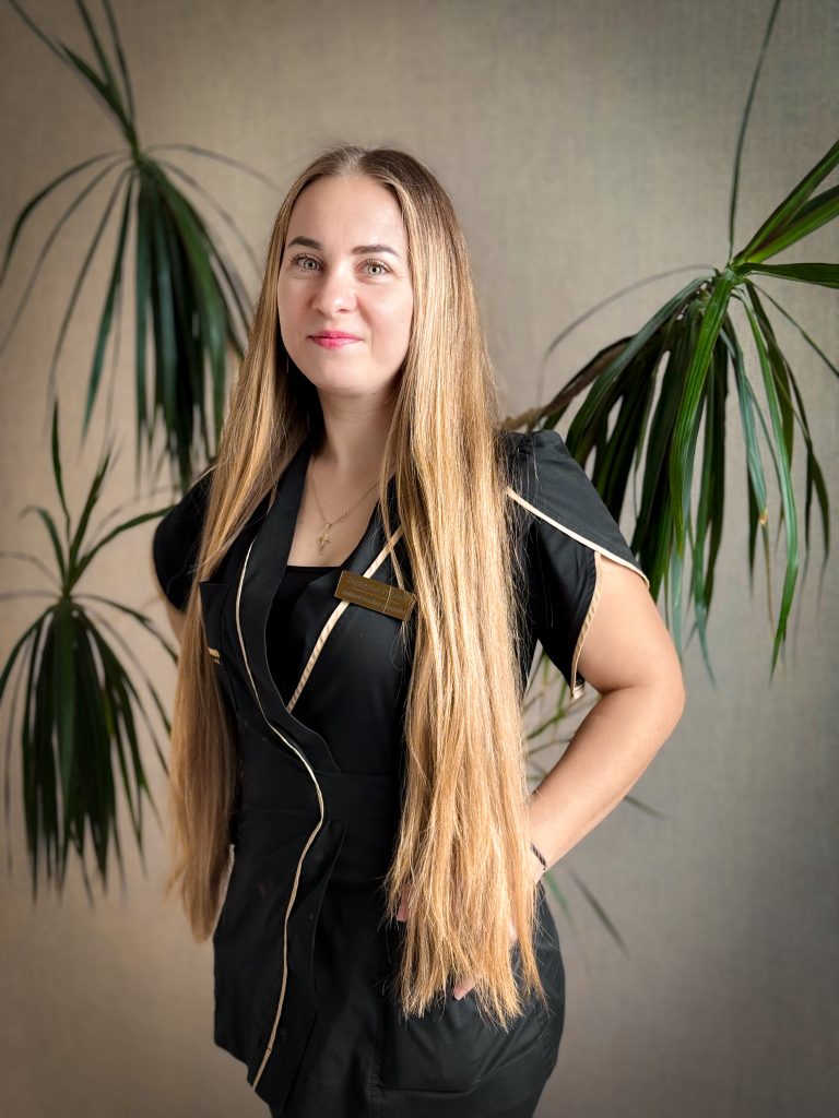 Ungureanu Paraschiva-Nicoleta